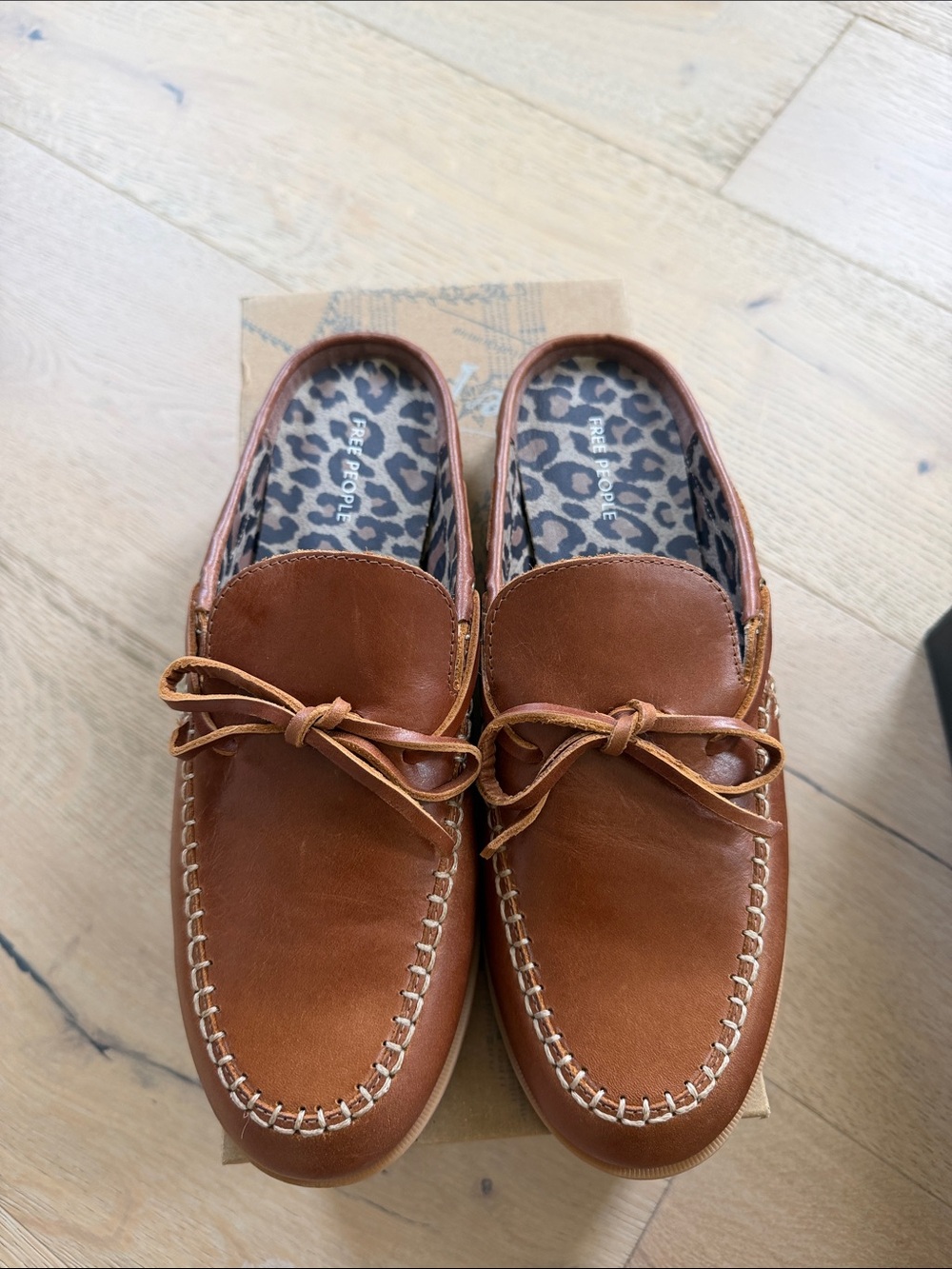 Free people seas the day mule - Brown